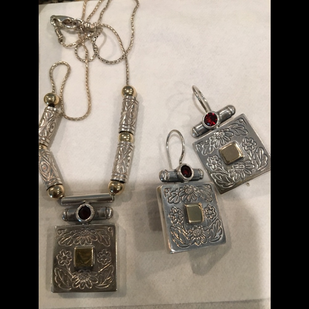 Sterling/14kt Gold Garnet Pendant - Earrings
